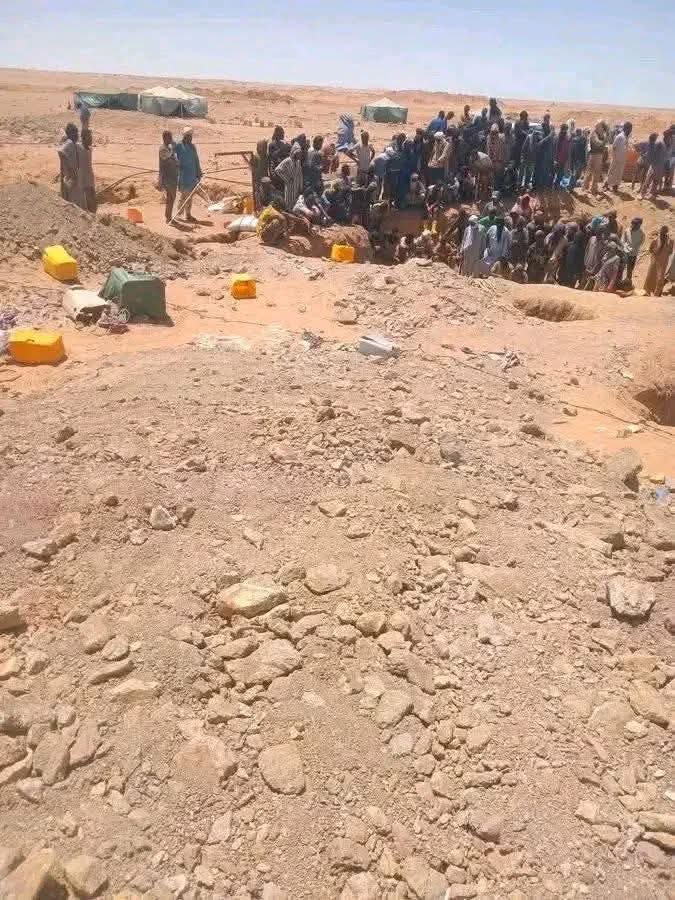وفاة 5 منقبين اختناقا داخل بئر شمالي البلاد