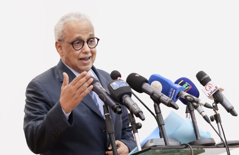 وزير الاقتصاد: 2500 دولار متوسط دخل الفرد الموريتاني سنوياً