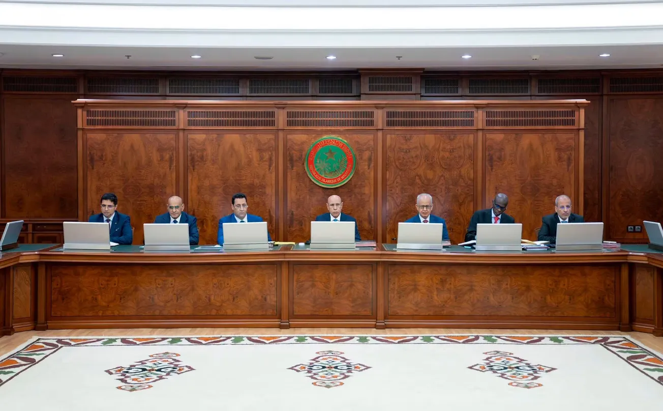 اجتماع مجلس الوزراء يعود إلى الأربعاء بعد تغيير الموعد