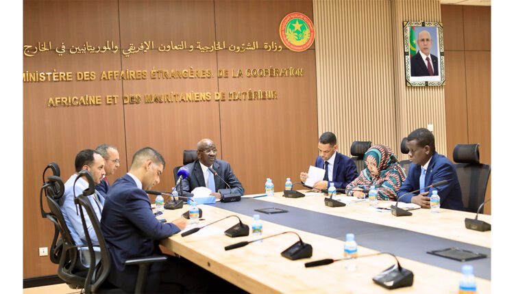 وزير الخارجية يعقد اجتماعا مع رؤساء البعثات الدبلوماسية والقنصلية