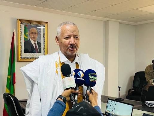 #مقالات : لغة الاستقالة وأحجية التقاعد والمخرج الآمن لموريتانيا